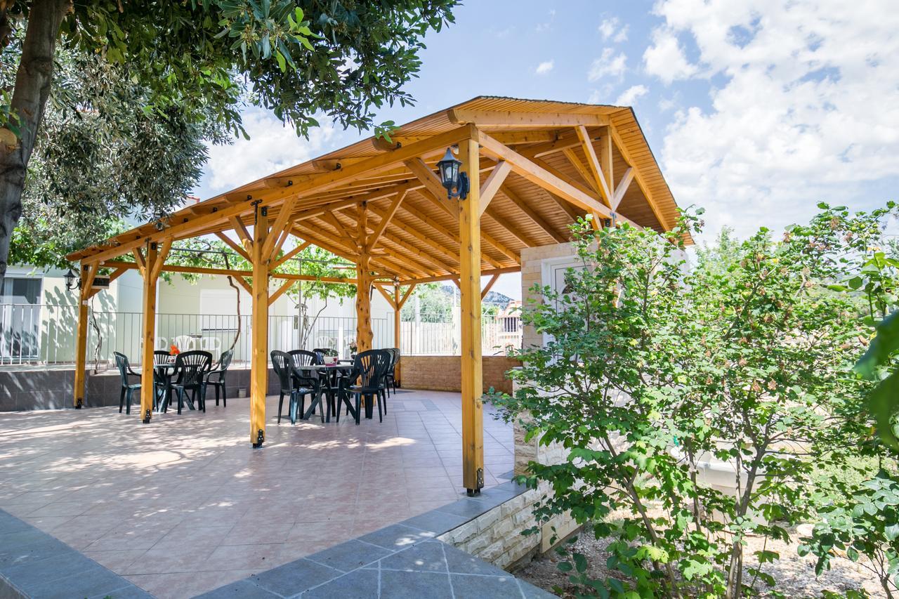 Villa Dimitris Potos Exteriér fotografie