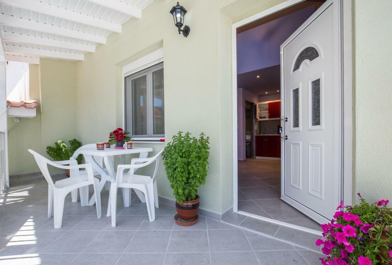 Villa Dimitris Potos Exteriér fotografie